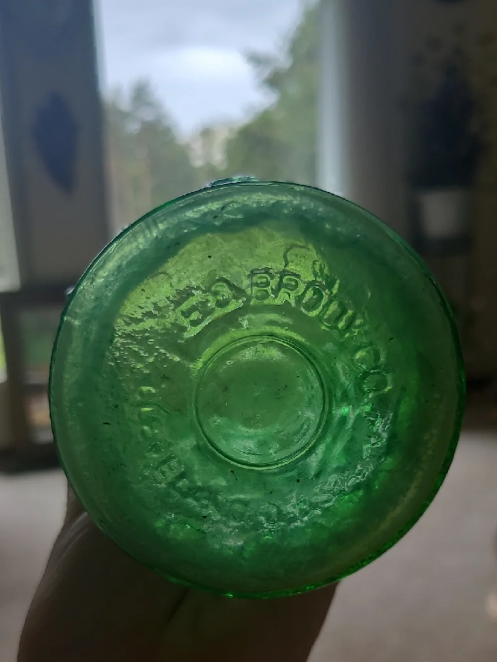 Glass Vase - 1 EO BRODY Carnival Glass